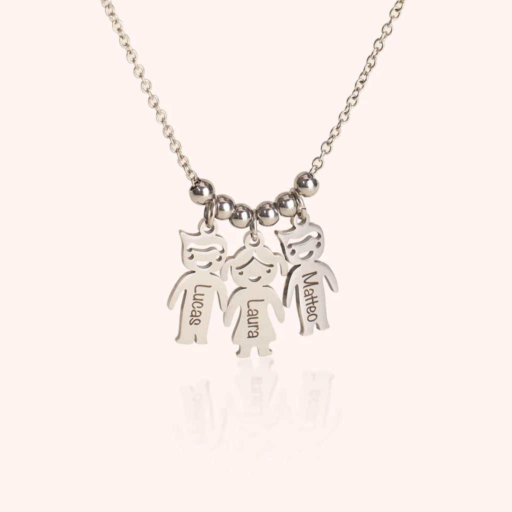 Family_Bond_Necklace-3-surface-1x1.webp